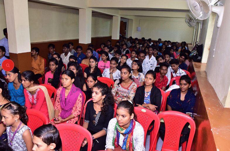 Swaraj College of Arts, Commerce and Science Pune Students Life photo 1